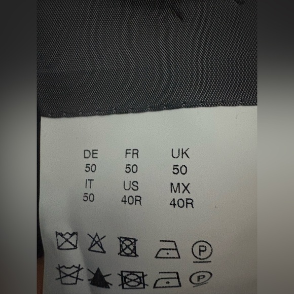 Hugo Boss Navy Set - Picture 2 of 11